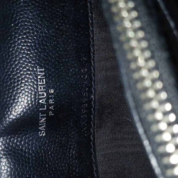 💯% Authentic YSL Envelope Wallet (no chain) - Picture 4 of 16